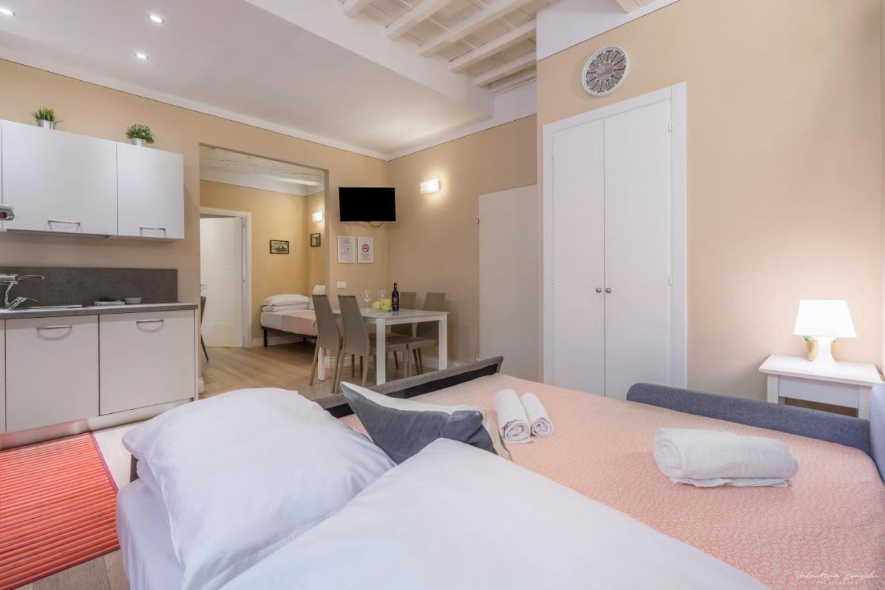 Wine Apartments Florence Barolo Bagian luar foto
